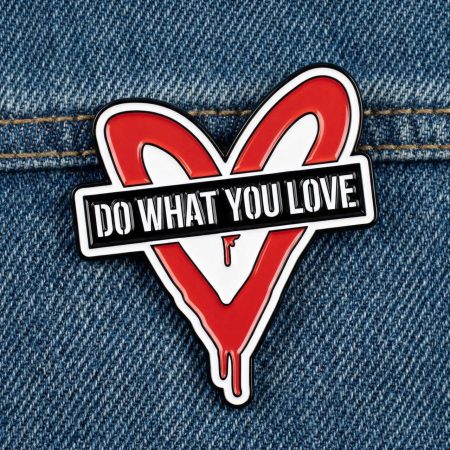 Do What You Love – Heart Enamel Pin — photo 2