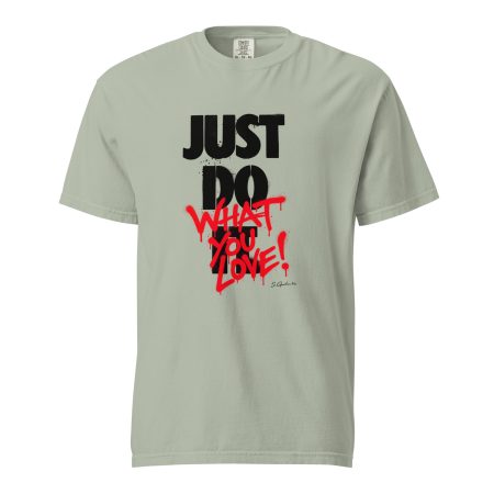Unisex garment-dyed heavyweight t-shirt — photo 3