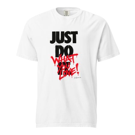 Unisex garment-dyed heavyweight t-shirt